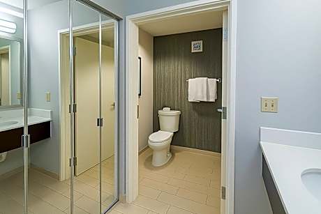 Room, 2 Queen Beds