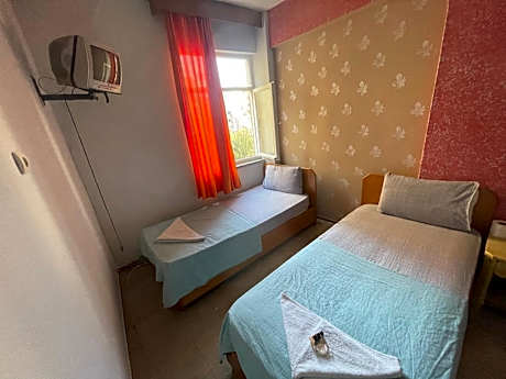 Double or Twin Room with Shared Bathroom