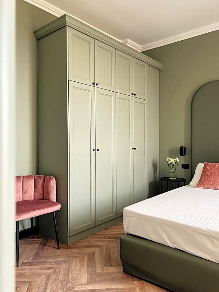 Panoramic Hotel Plaza