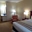 Country Inn & Suites by Radisson, Freeport, IL