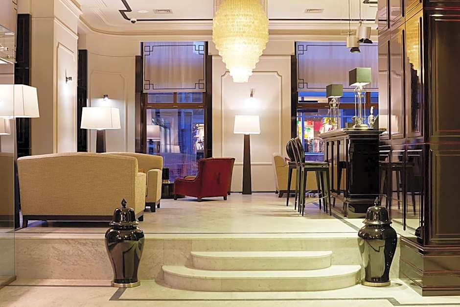 Astoria Hotel