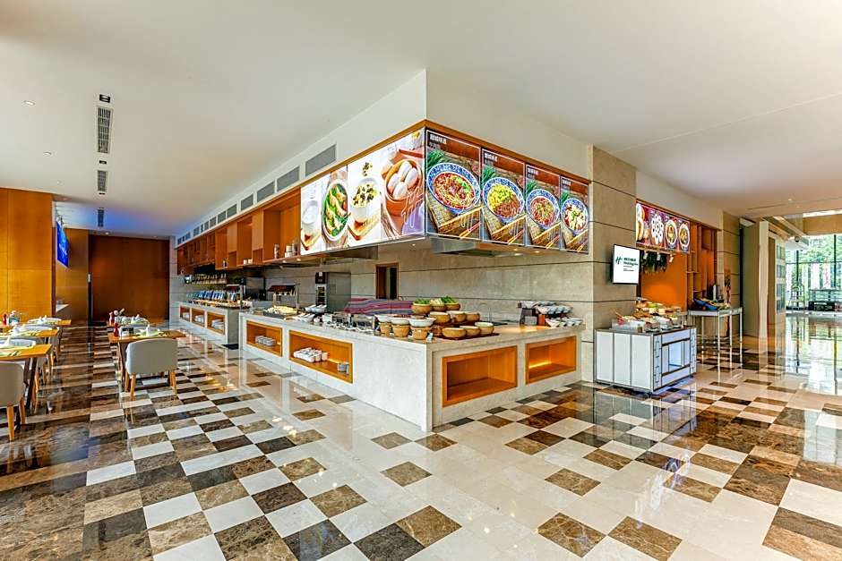 Holiday Inn NEIJIANG RIVERSIDE By IHG