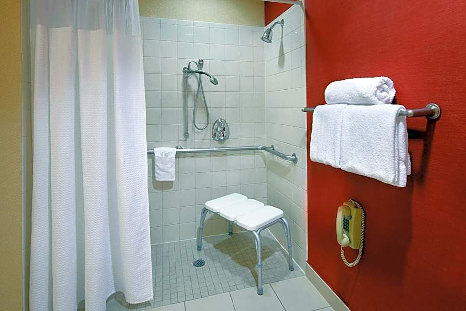 Courtyard by Marriott Tampa Oldsmar