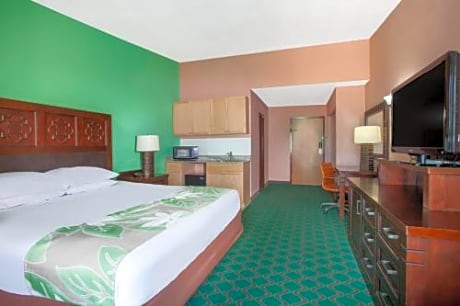 King Room - Non-Smoking