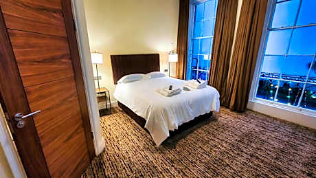 Deluxe Double Room with Balcony and Sea View