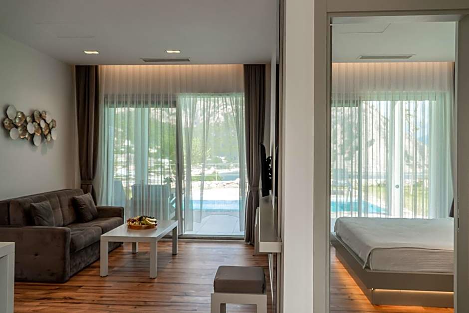 Z-Villas Beach Hotel