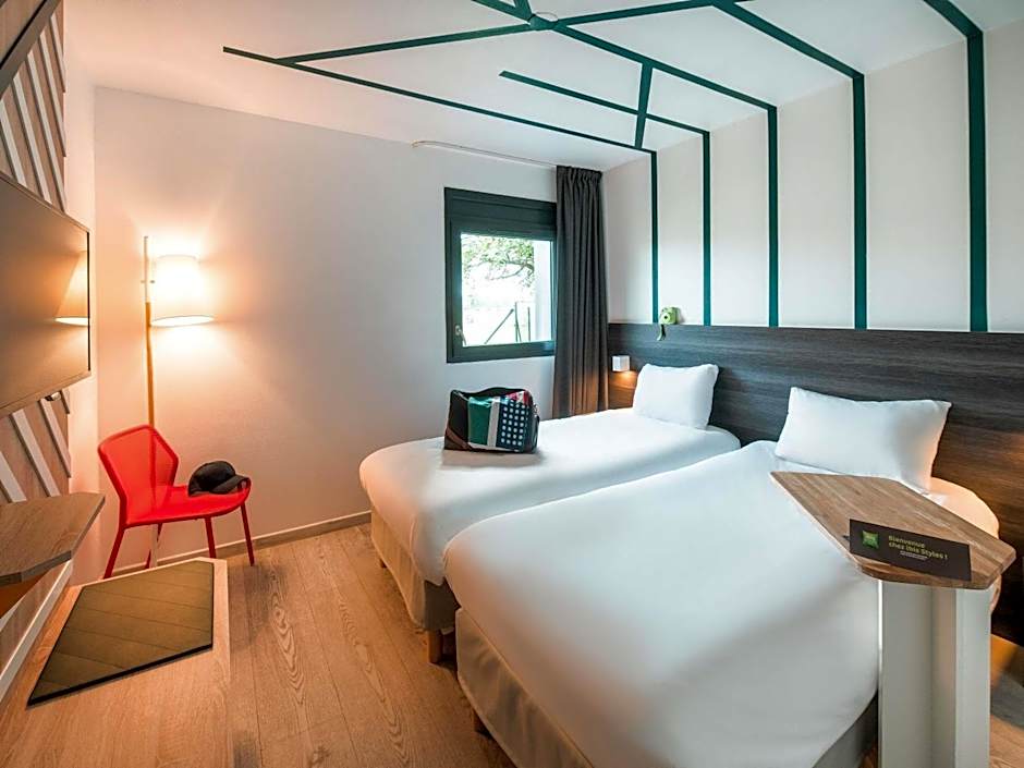 ibis Styles Rouen Val De Reuil