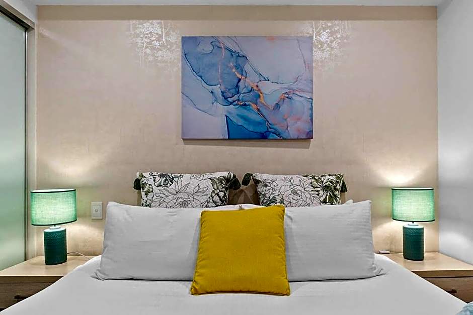 Cozy CBD 1BR Apt - Walkable & Central Spot