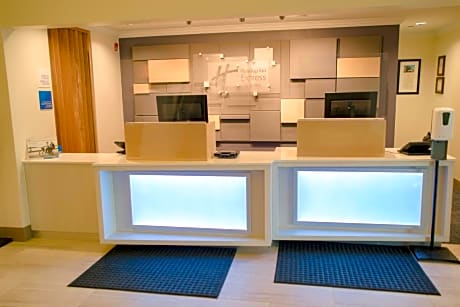 Holiday Inn Express Winona, an IHG Hotel