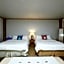 Buan Tree California Hotel