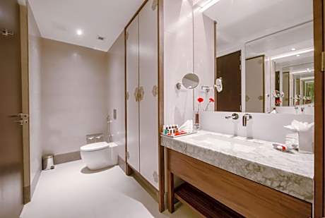 Premium Room King Bed including One Way Airport Transfer