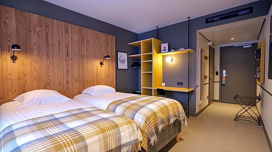 Plan B Hotel - Living Chamonix