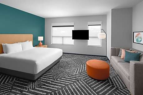 King Studio Suite
