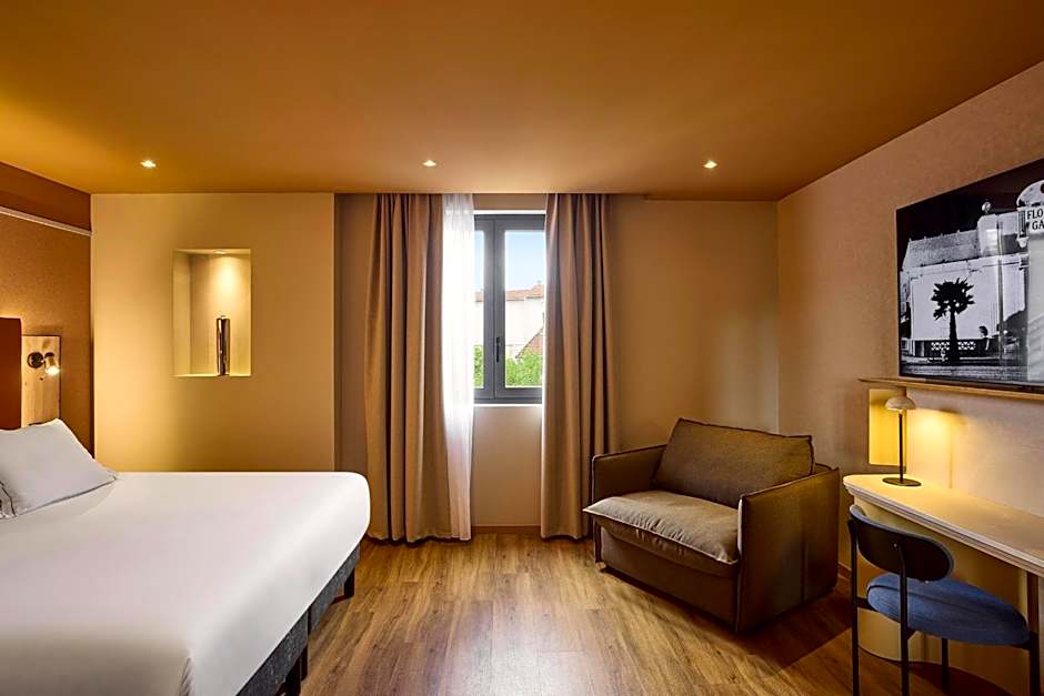 You Hotel de France Valence - Handwritten Collection