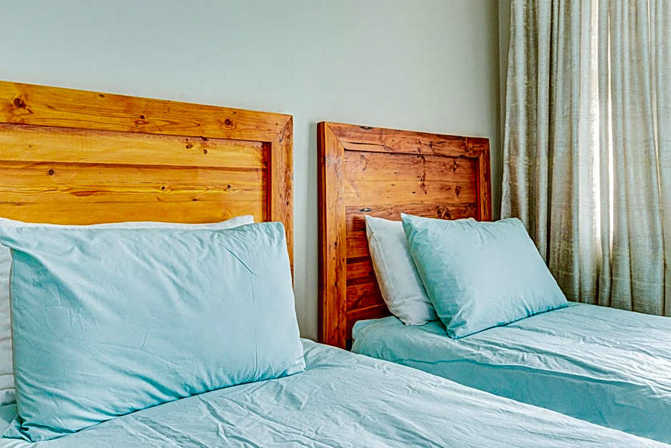 Airville Luxury Apartments, 7min Drive to Cresta Mall