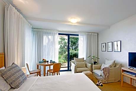 Garden Terrace Studio with Walk In Shower & Ocean  View