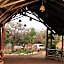 African Sunrise Lodge and Campsite