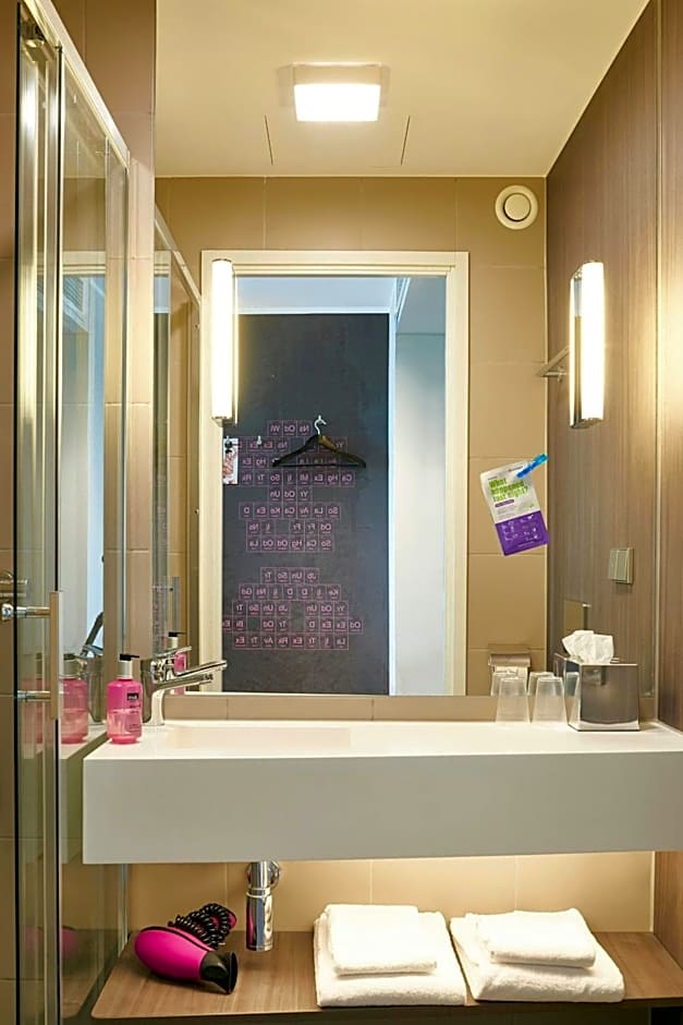 Moxy by Marriott Munich Messe