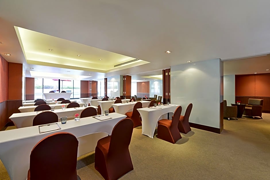 Bel-Aire Princess Hotel