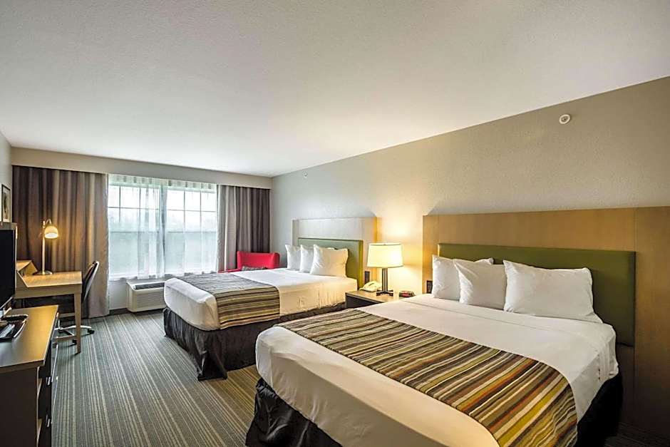 Country Inn & Suites by Radisson, Fond du Lac, WI
