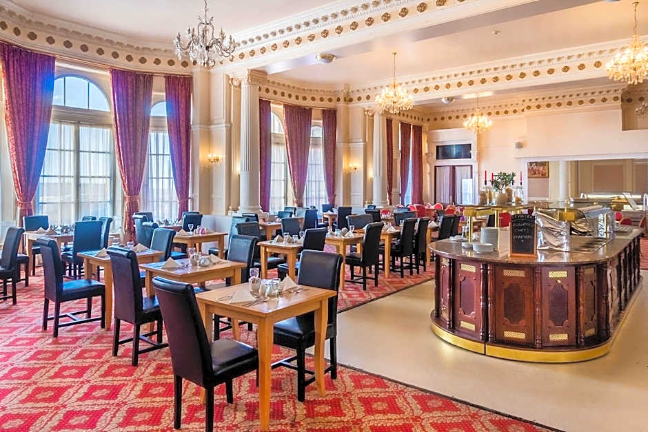 The Grand Burstin Hotel