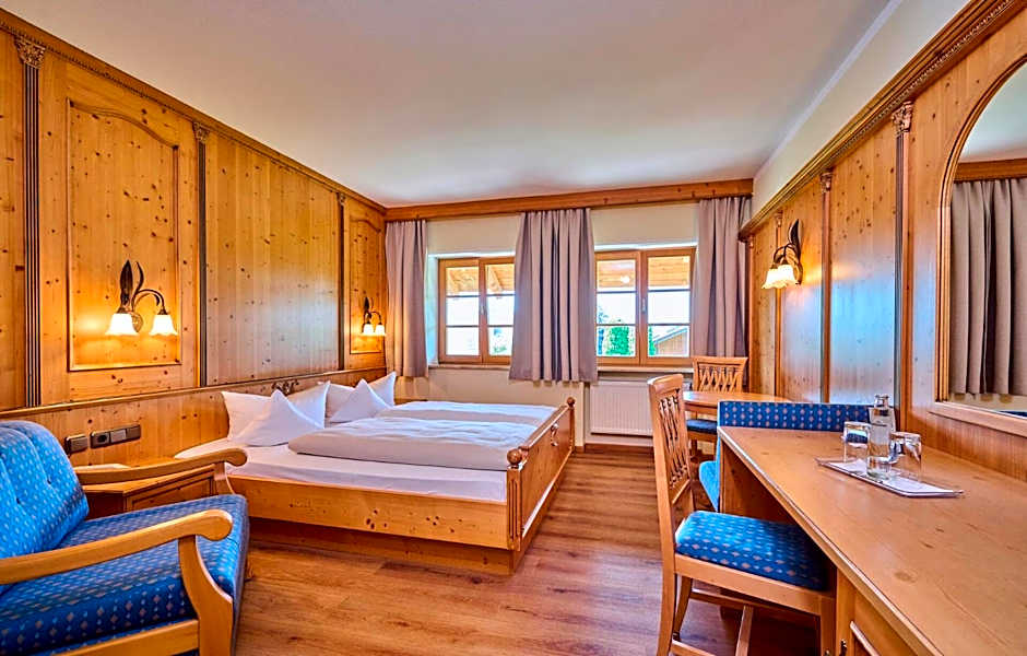 Photo 1 of 2 of Double Room