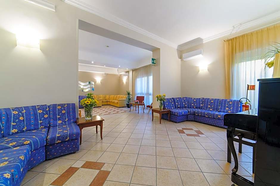 Hotel Tirreno