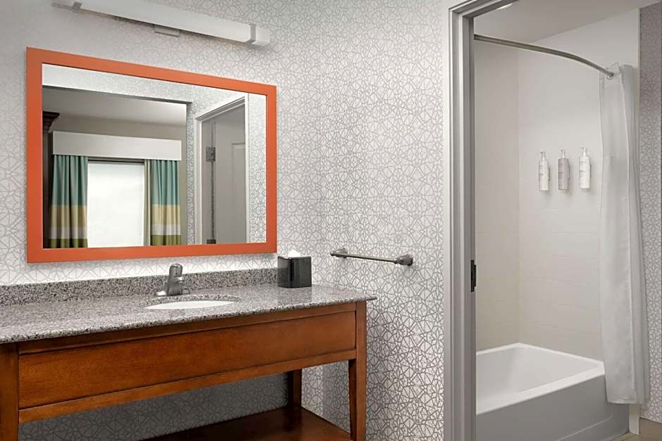 Hampton Inn & Suites Huntsville/Research Park Area