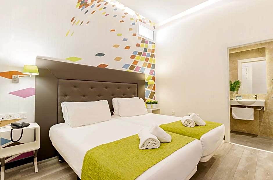 OH NICE REVELLIN CEUTA