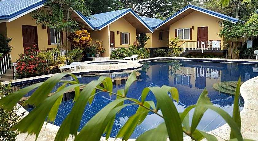 Blue Lagoon Inn & Suites