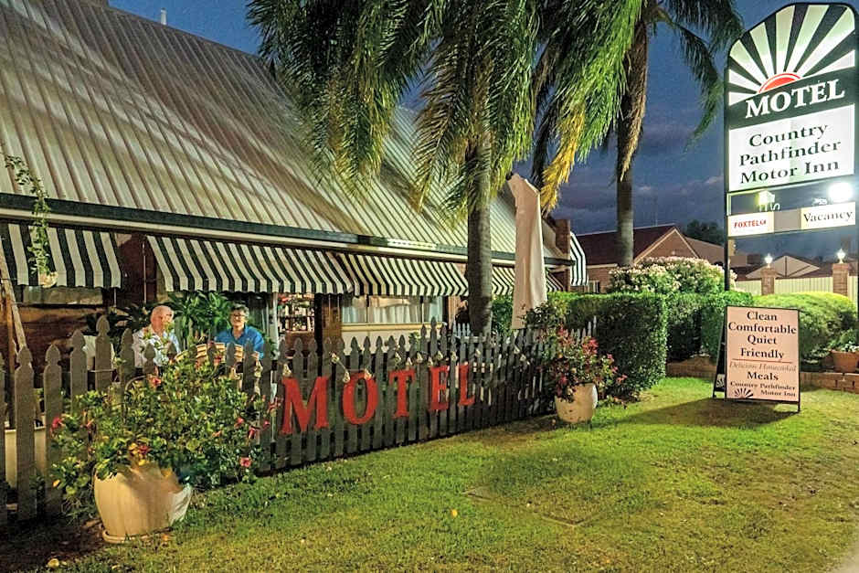 Country Pathfinder Motor Inn
