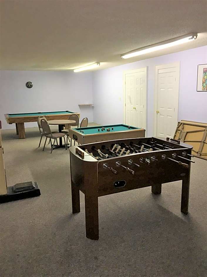 Hunters Lodge Motel