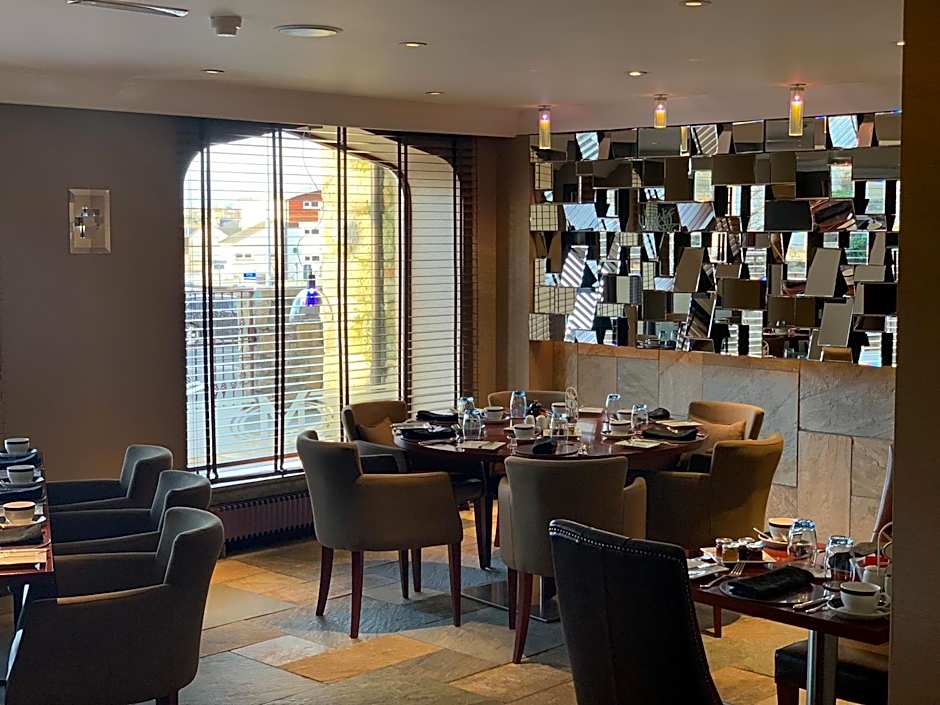 The Mansefield Hotel