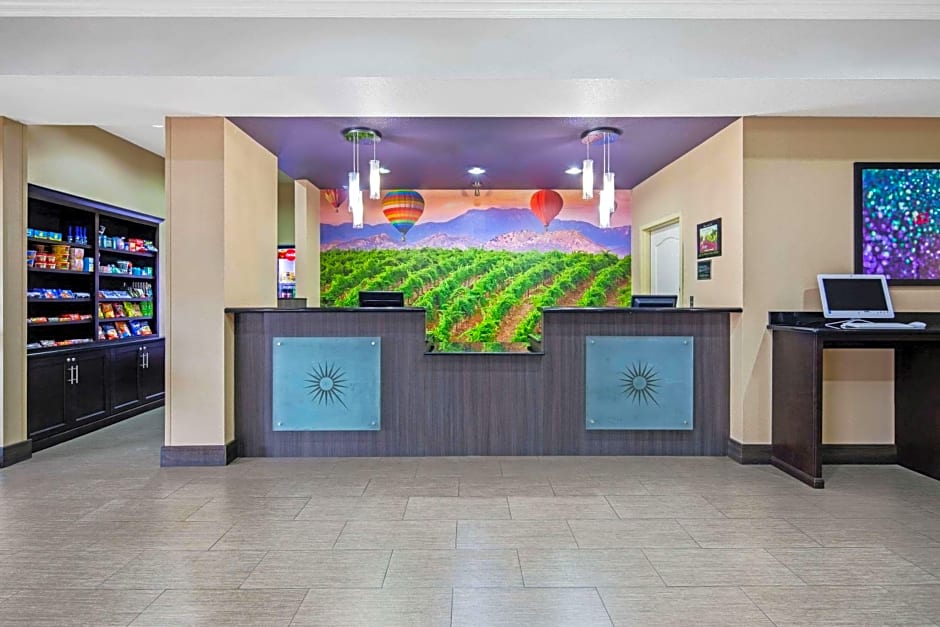 La Quinta Inn & Suites by Wyndham Temecula