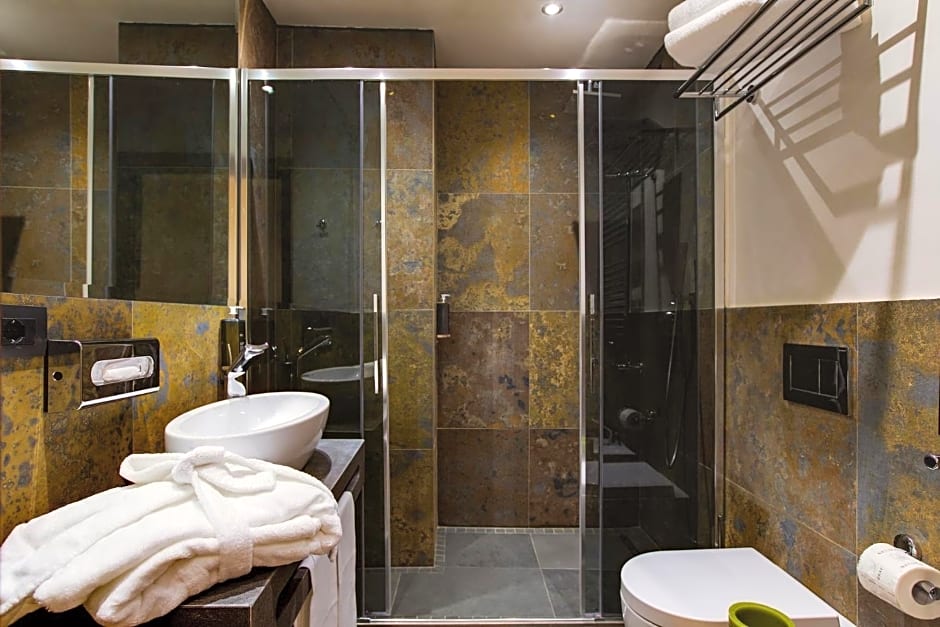 Solo Experience Hotel