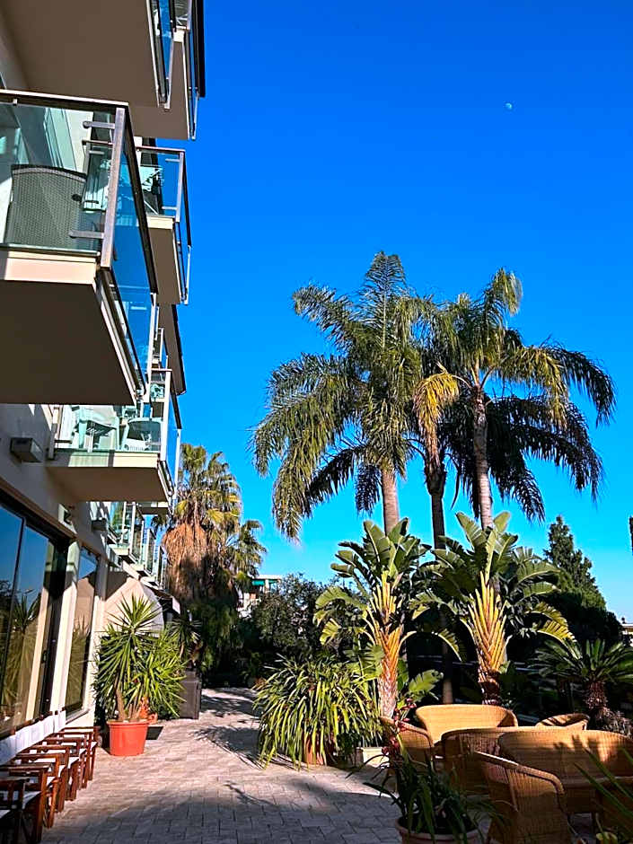 Hotel Ariston & Apartments
