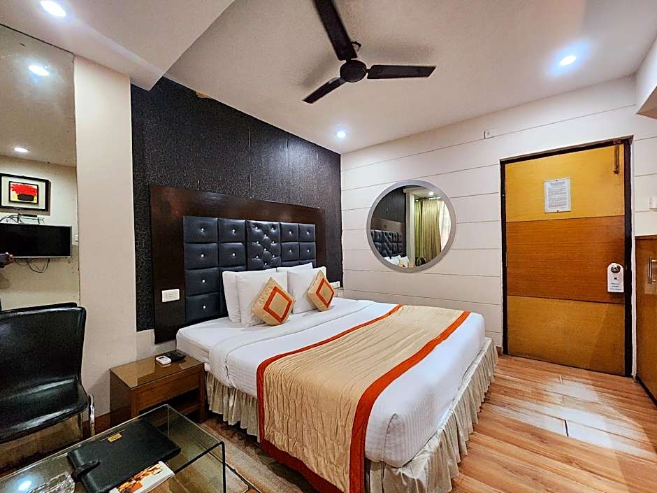 Hotel Lee International