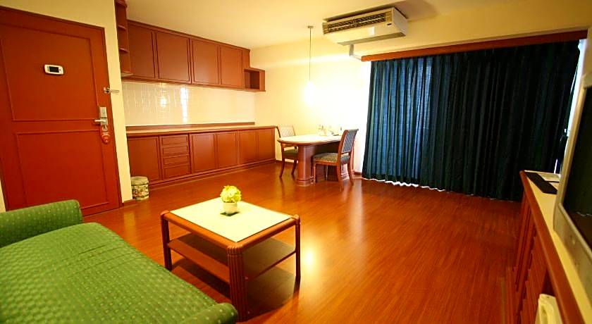 Baiyoke Suite Hotel