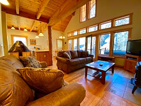 River's Edge Resort