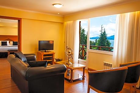 Suite with Lake View