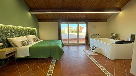 Double Room with Spa Bath