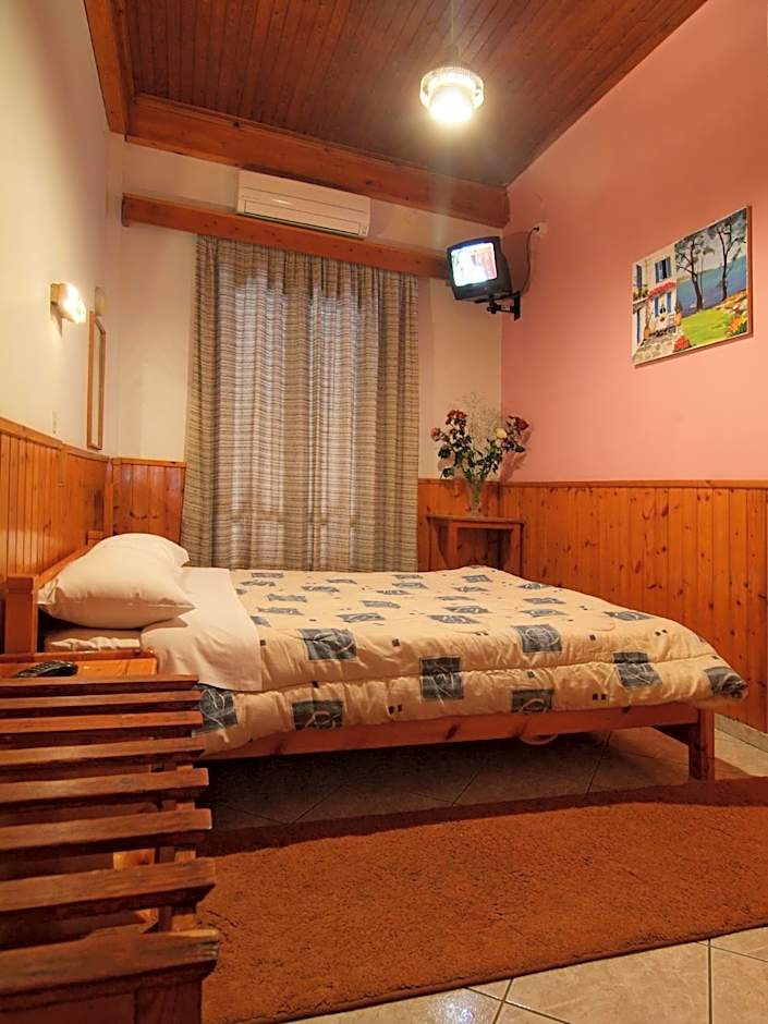 Hotel Athina
