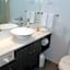 Sandown Regency Hotel & Apartments