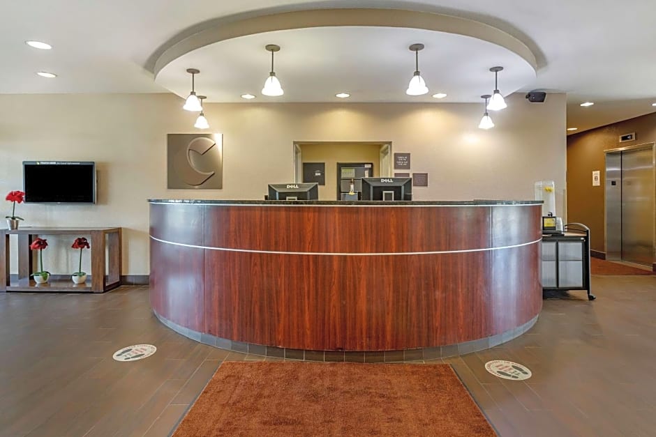 Comfort Suites Coralville I-80