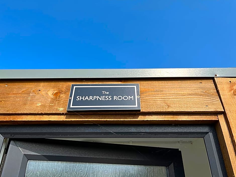 The Ship Inn - Self Catering Accommodation