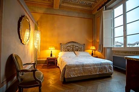 Suite with City View