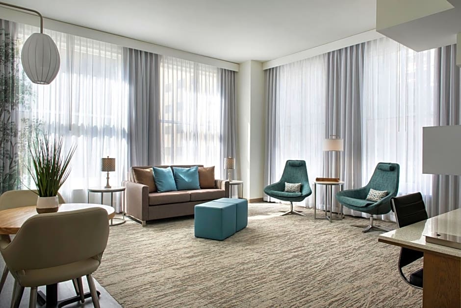 EVEN Hotel Pittsburgh Downtown, an IHG Hotel By IHG