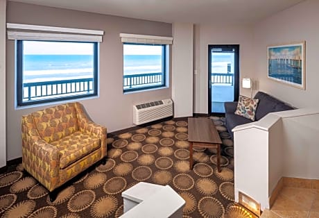 King Suite with Balcony and Ocean View - Non-Smoking