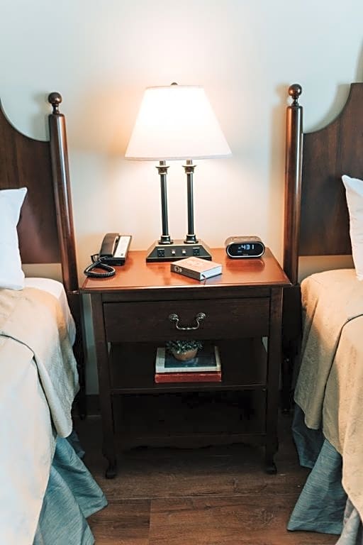 Chateau Saint Denis Hotel, a Trademark Collection by Wyndham