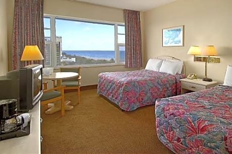 Double Room with Two Double Beds - Ocean Front 